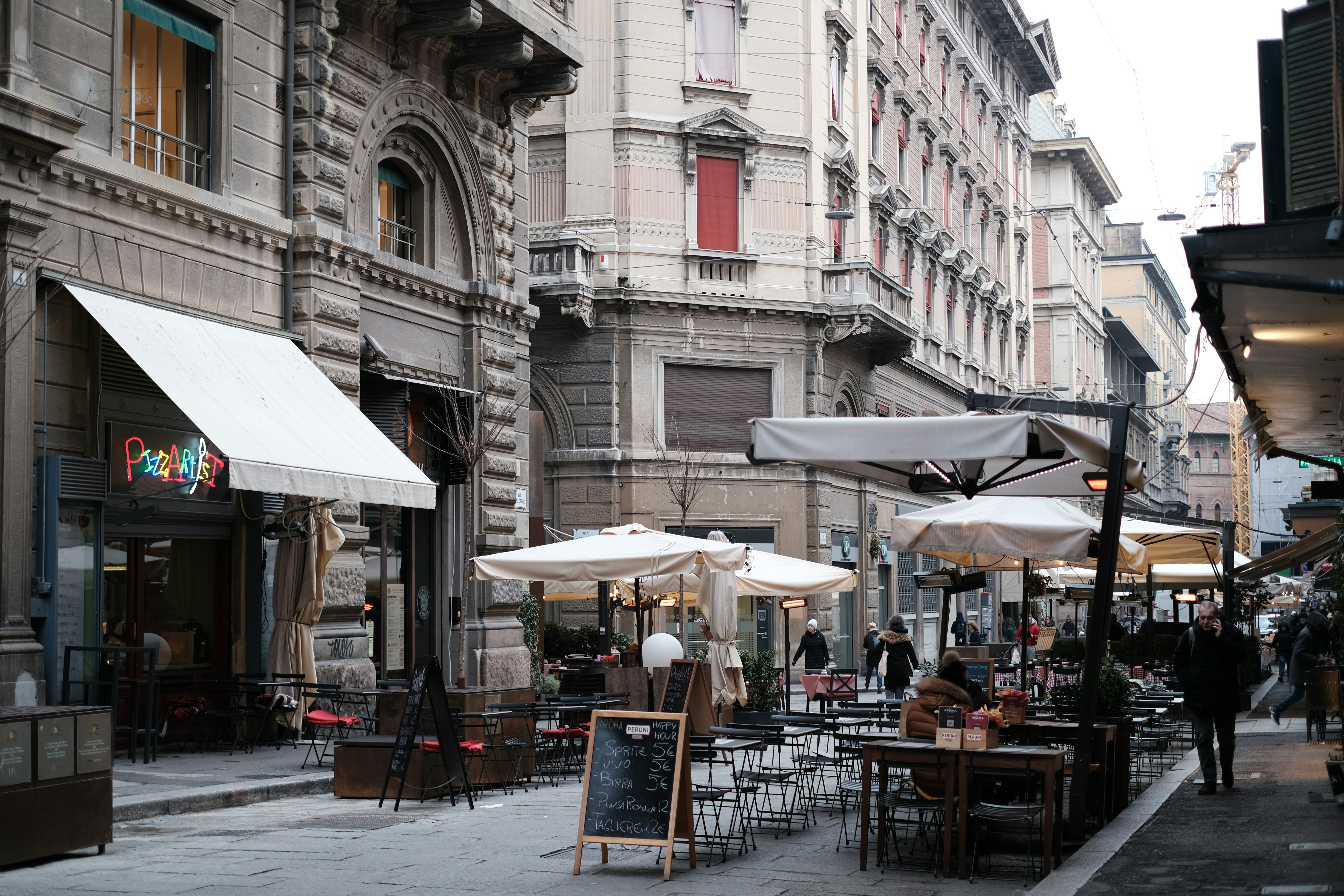 Bologna winkel-en restaurants straat