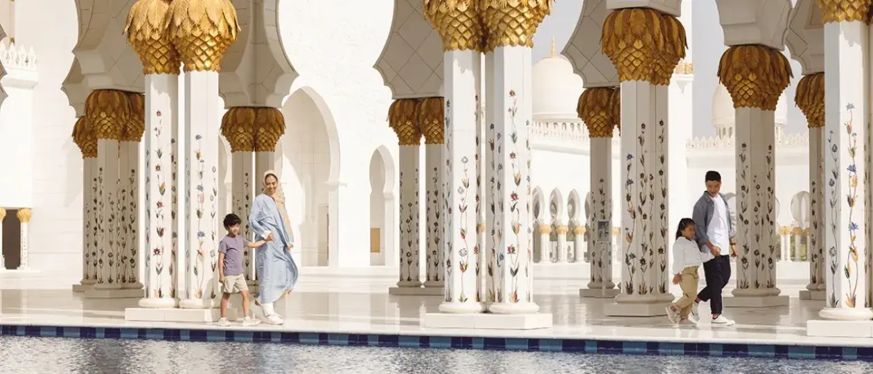 Midden-Oosten reizen weer boekbaar Abu Dhabi en Oman naar geelDubaiReisadvies Qatar